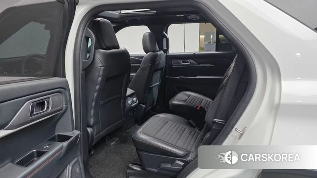 Ford Explorer 6th Generation id 4847417 из Кореи 18