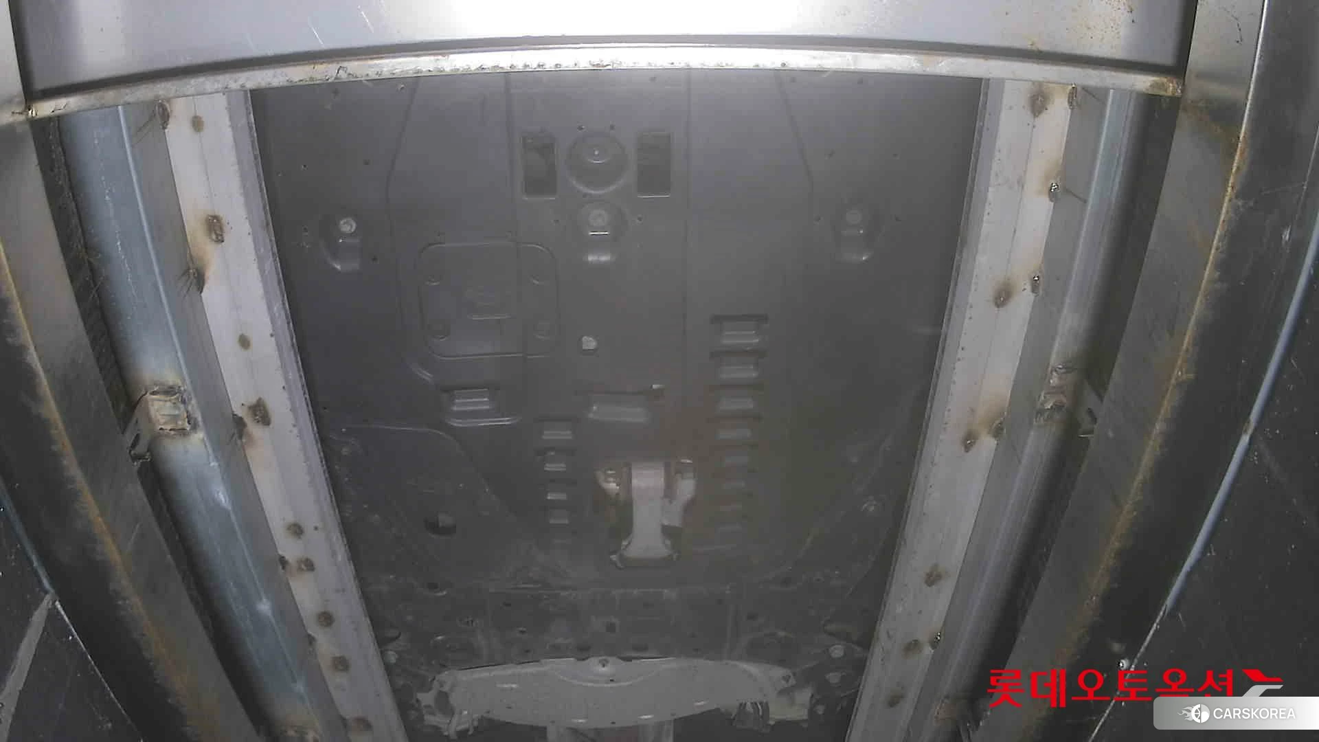Kia Carnival id 4664331 из Кореи 18