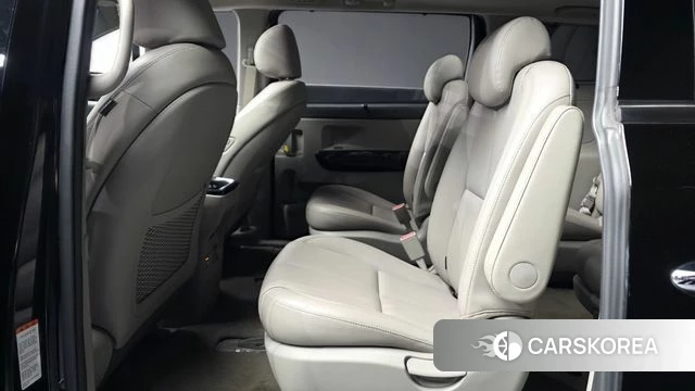 Kia The New Carnival id 4188434 из Кореи 18