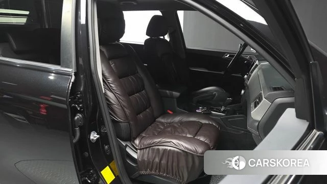 Ssangyong Rexton Sports id 4856205 из Кореи 18