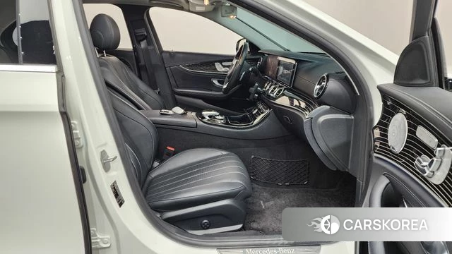 Mercedes-Benz E-Class W213 id 4520950 из Кореи 18