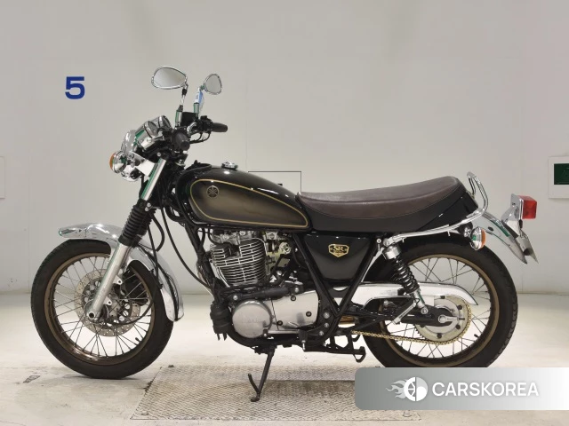 Yamaha SR400 id 4255628 из Японии 18