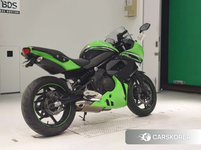 Проданный Kawasaki NINJA 400R 2011 из Японии, фото 2