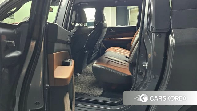 Ssangyong Rexton Sports Cannes id 4625861 из Кореи 18