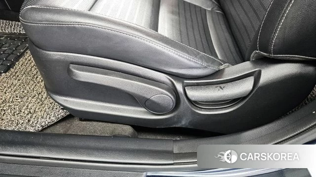 Kia The New K3 id 4435843 из Кореи 18