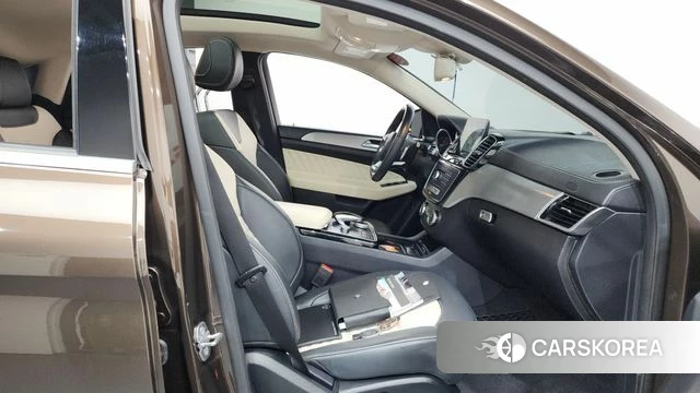Mercedes-Benz GLE - Class W166 id 4318282 из Кореи 18