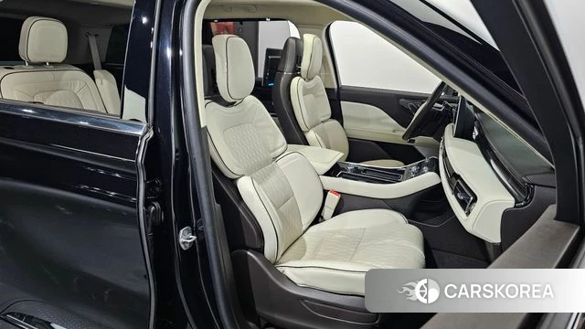 Lincoln Aviator 2nd generation id 4303073 из Кореи 18