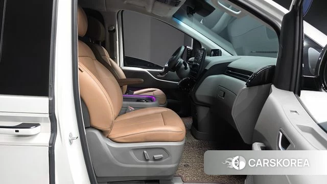 Hyundai Staria id 4691324 из Кореи 18