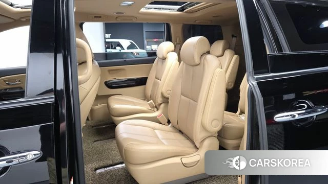 Kia The New Carnival id 4435419 из Кореи 18