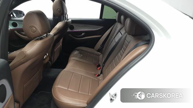 Mercedes-Benz E-Class W213 id 4396472 из Кореи 18