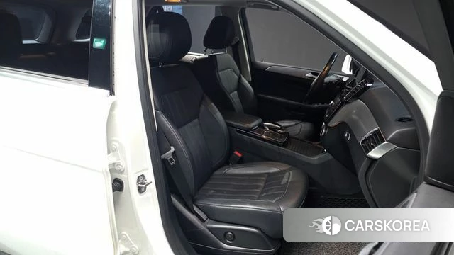 Mercedes-Benz GLE - Class W166 id 4356873 из Кореи 18
