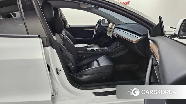 Tesla Model 3 id 4395638 из Кореи 18