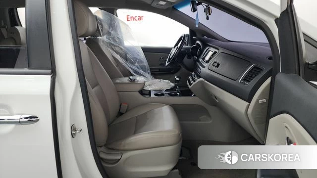 Kia The New Carnival id 4615306 из Кореи 18