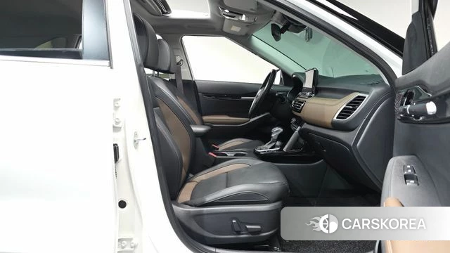 Kia Seltos id 4447008 из Кореи 18