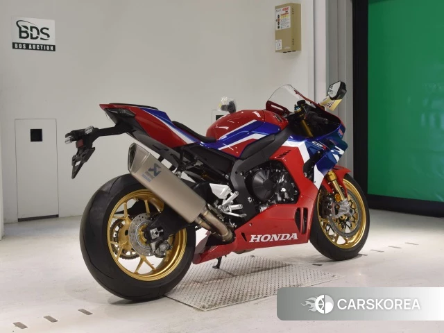 Проданный Honda CBR1000RR-R FIREBLADE SP 2024 из Японии, фото 2