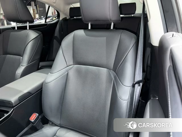 Lexus ES id 4273980 из Китая 18