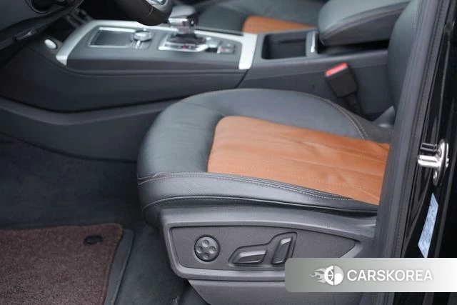 Audi Q5L id 4261441 из Китая 18