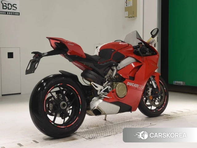Проданный Ducati PANIGALE V4 2018 из Японии, фото 2