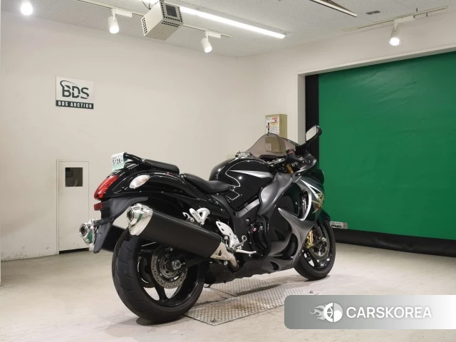 Проданный Suzuki GSX1300R HAYABUSA 2015 из Японии, фото 2