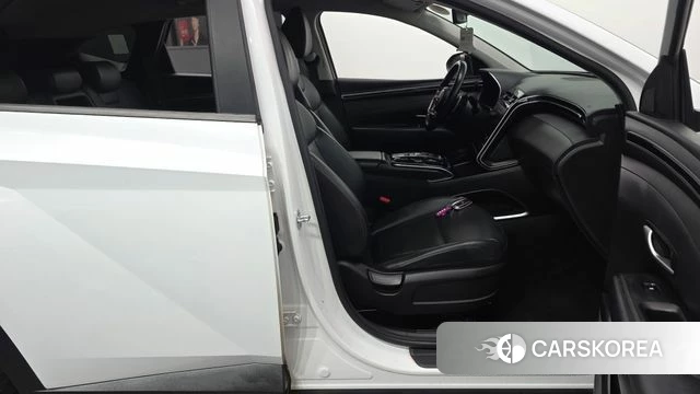 Hyundai Tucson (NX4) id 4697978 из Кореи 18