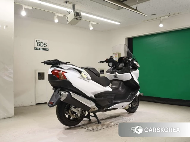 Проданный Suzuki SKYWAVE 650LX 2019 из Японии, фото 2