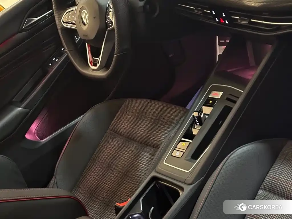 Volkswagen Golf id 4547425 из Китая 19