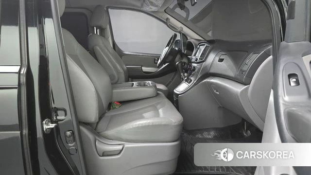 Hyundai The New Grand Starex id 4536624 из Кореи 18