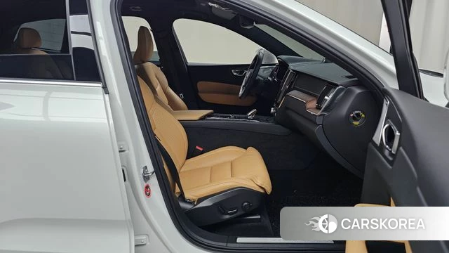 Volvo XC60 second Generation id 4651147 из Кореи 18