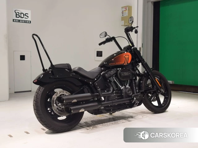 Проданный Harley-Davidson Softail Street Bob FXBBS1870 2023 из Японии, фото 2
