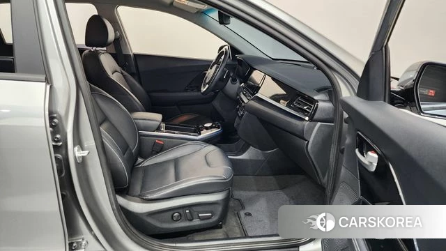 Kia Niro EV id 4423546 из Кореи 18