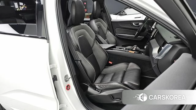 Volvo XC60 second Generation id 4501608 из Кореи 18