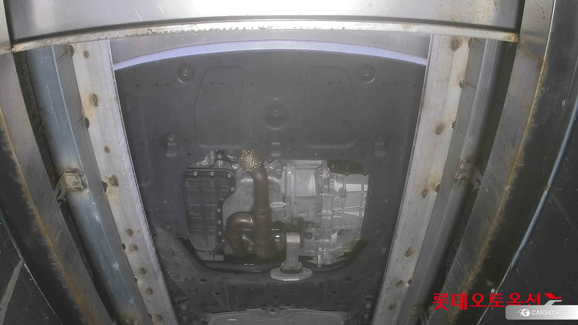 Kia Carnival id 4664311 из Кореи 18