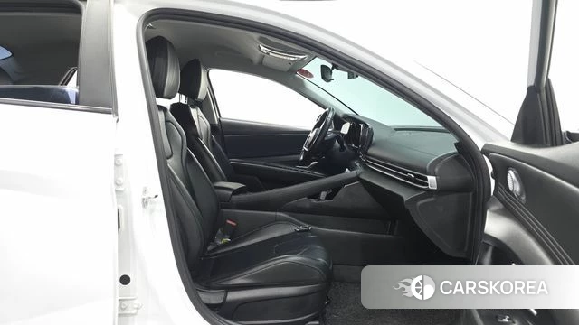 Hyundai Avante Hybrid (CN7) id 4656860 из Кореи 18
