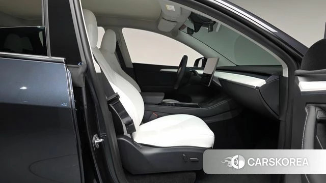 Tesla Model Y id 4427237 из Кореи 18