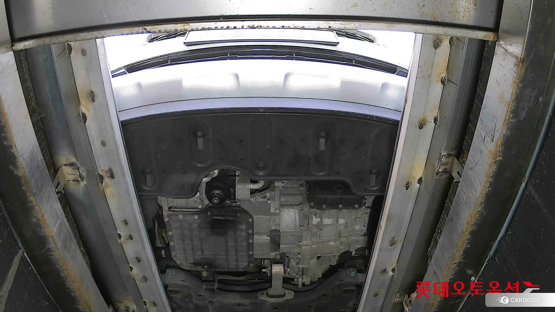 Kia Carnival id 3888409 из Кореи 18