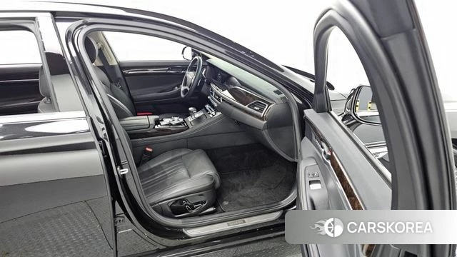 Genesis G90 id 4482934 из Кореи 18