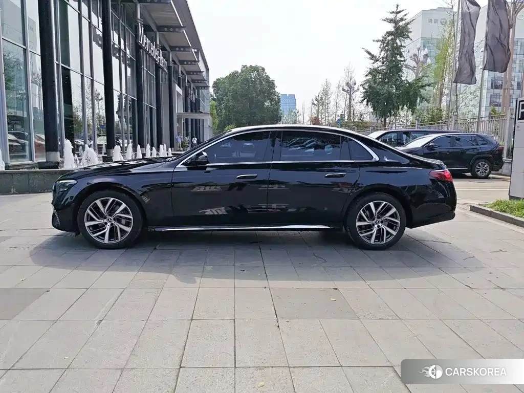 Mercedes-Benz E-Class id 4680508 из Китая 18