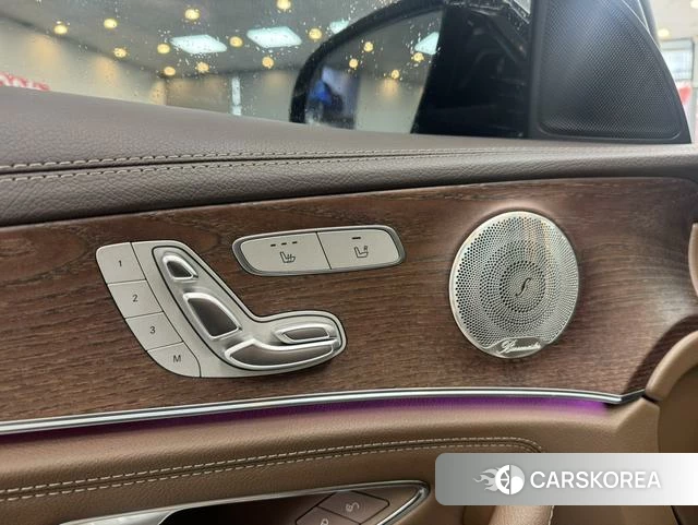 Mercedes-Benz E-class id 4334879 из Китая 18