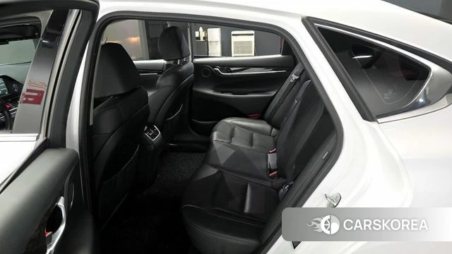Hyundai Grandeur IG id 4351344 из Кореи 18