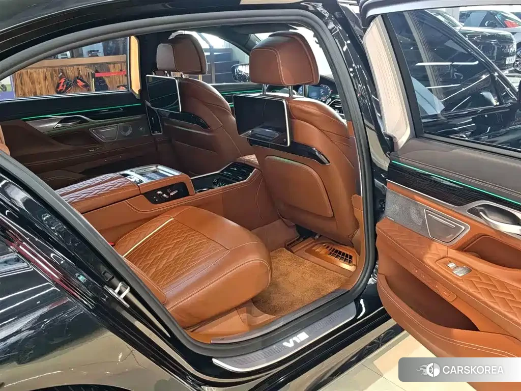 BMW 7 series id 4599836 из Китая 18