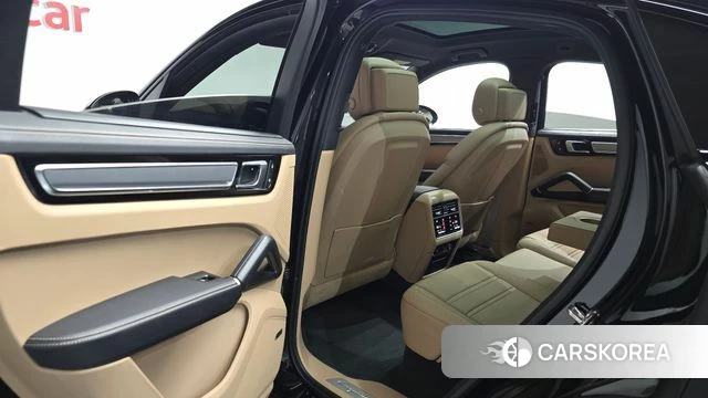 Porsche Cayenne (PO536) id 4266875 из Кореи 18