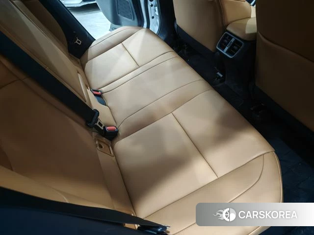 Lexus UX id 4301861 из Китая 18
