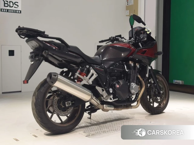 Проданный Honda CB1300SF BOLDOR 2015 из Японии, фото 2
