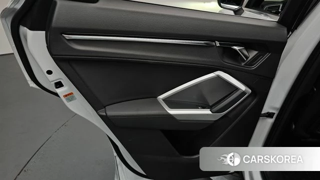 Audi Q3 (F3) id 4519457 из Кореи 18