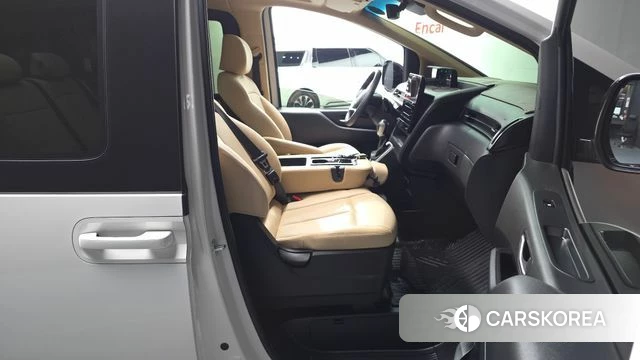 Hyundai Staria id 4921370 из Кореи 18