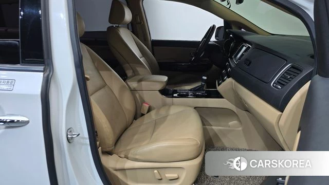 Kia The New Carnival id 4587007 из Кореи 18