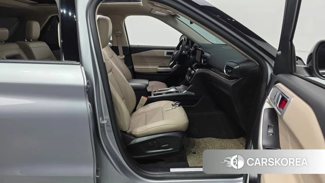 Ford Explorer 6th Generation id 4445599 из Кореи 18