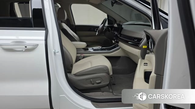 Kia The New Carnival 4th Generation id 4675094 из Кореи 18