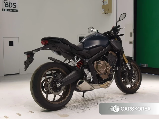 Проданный Honda CB650R 2023 из Японии, фото 2
