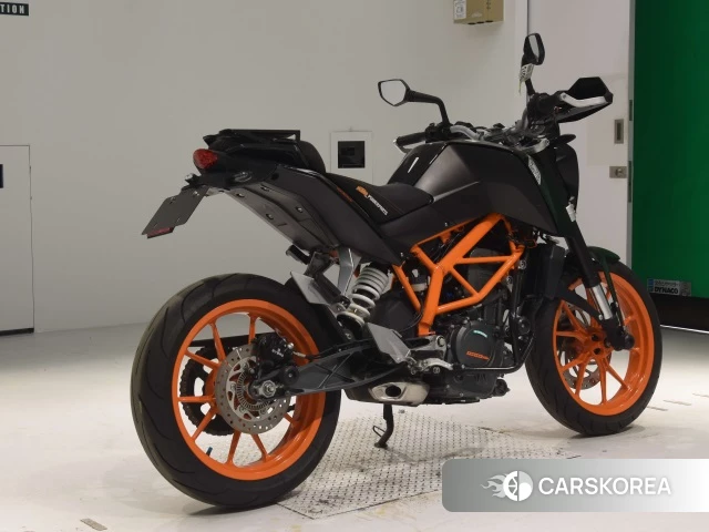 Проданный KTM 250 DUKE 2015 из Японии, фото 2